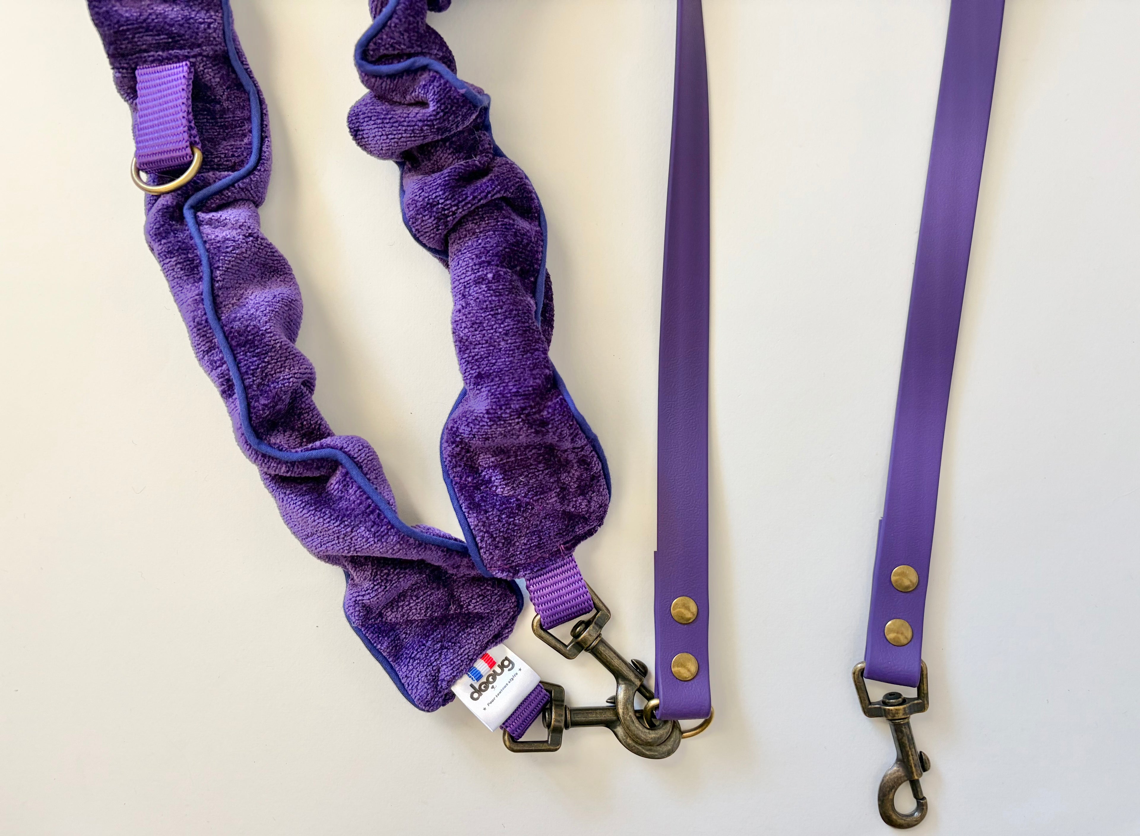 LAISSE MULTI-POSITIONS VELOURS VIOLET